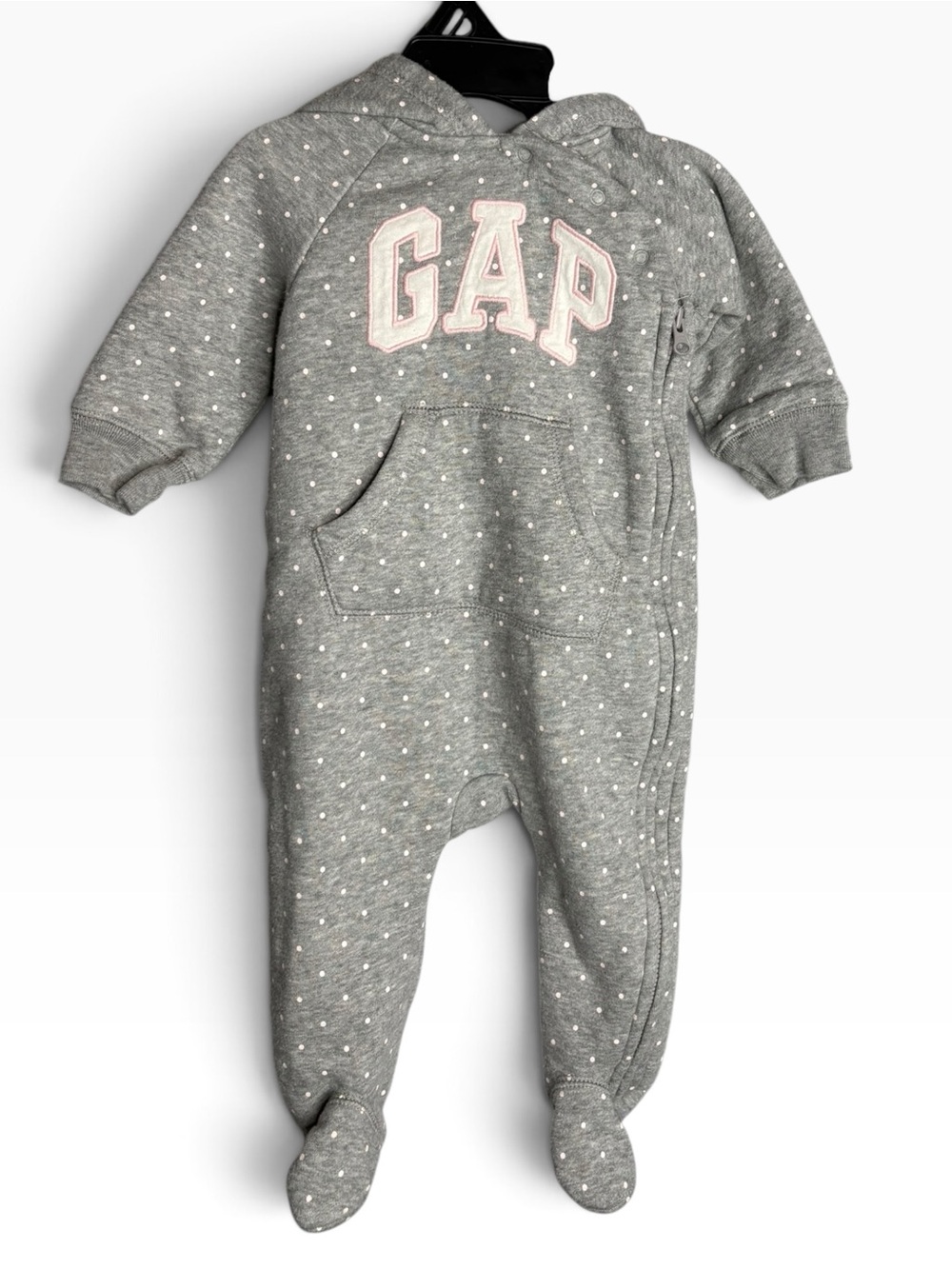 GAP bunting Hooded One-Piece suit baby girls size 3-6 month Gray pink Polka Dot